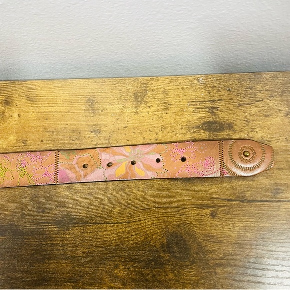 Fossil Womens Size L Brown Leather Links Painted Florals Studded Belt - Picture 6 of 10